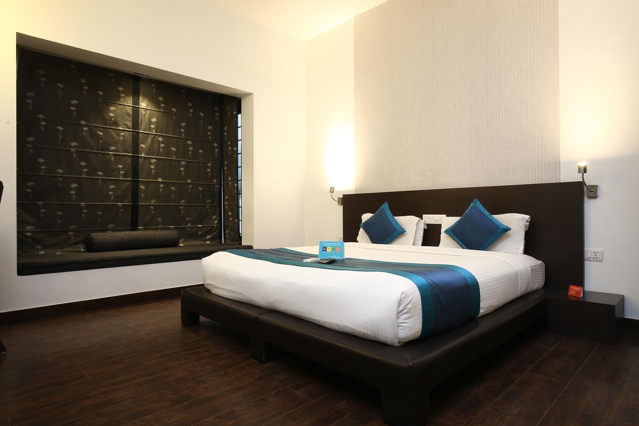Hotel The Saneer 3*