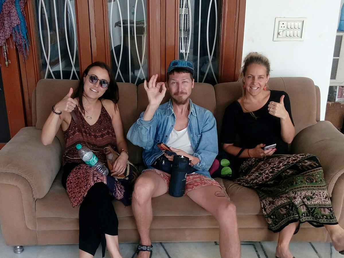 Lazy Mozo Backpackers Hostel *