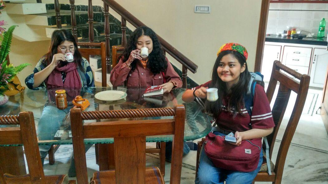 Lazy Mozo Backpackers *