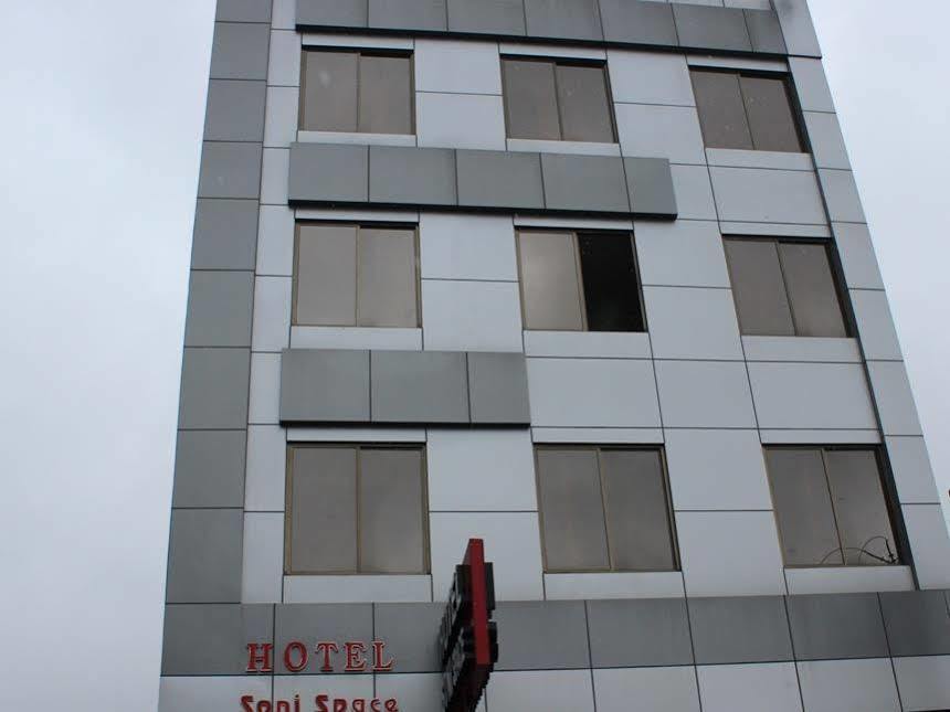 Soni Space Hotel 2*