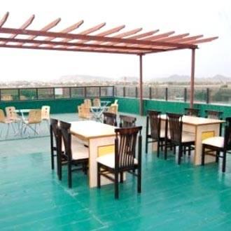 Fabhotel Fly View Jaipur