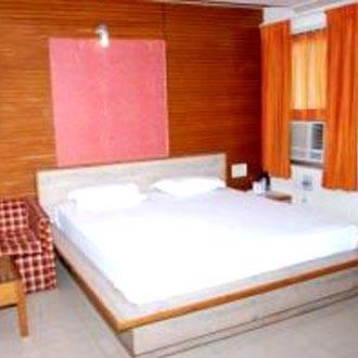 Fabhotel Fly View