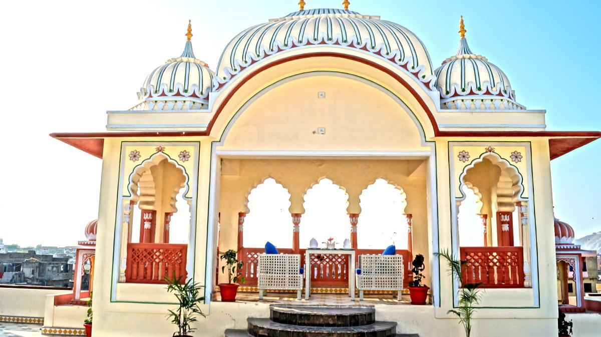 Rnb Select Vijay Palace 2* Jaipur