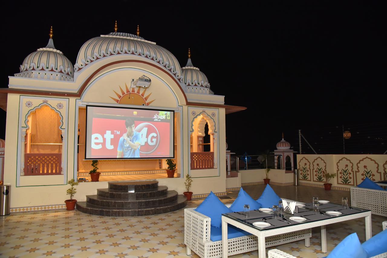 Rnb Select Vijay Palace 2* Jaipur
