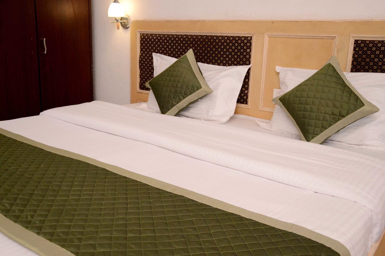 Hotel Oyo 6327 Hill View 2*