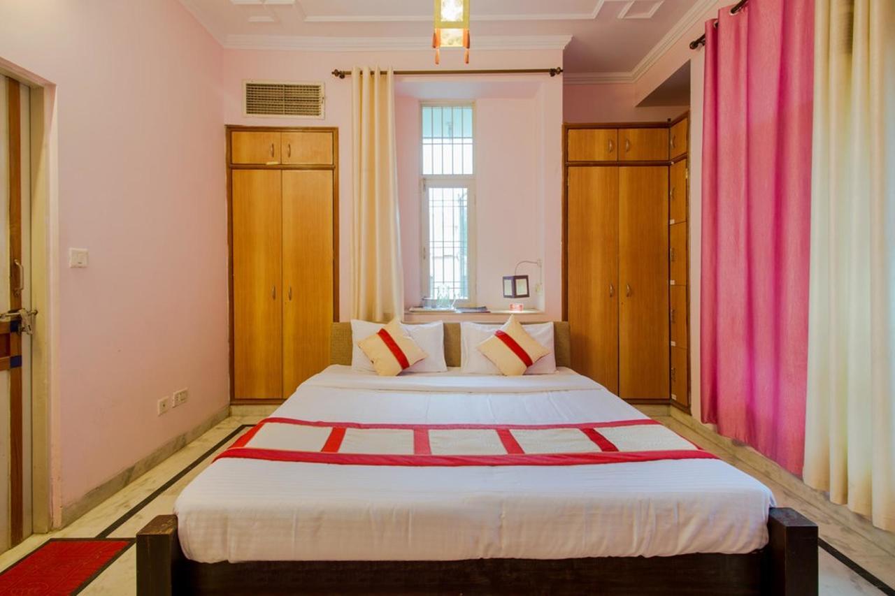 Oyo 1060 Hotel Rahwaas Homestay *