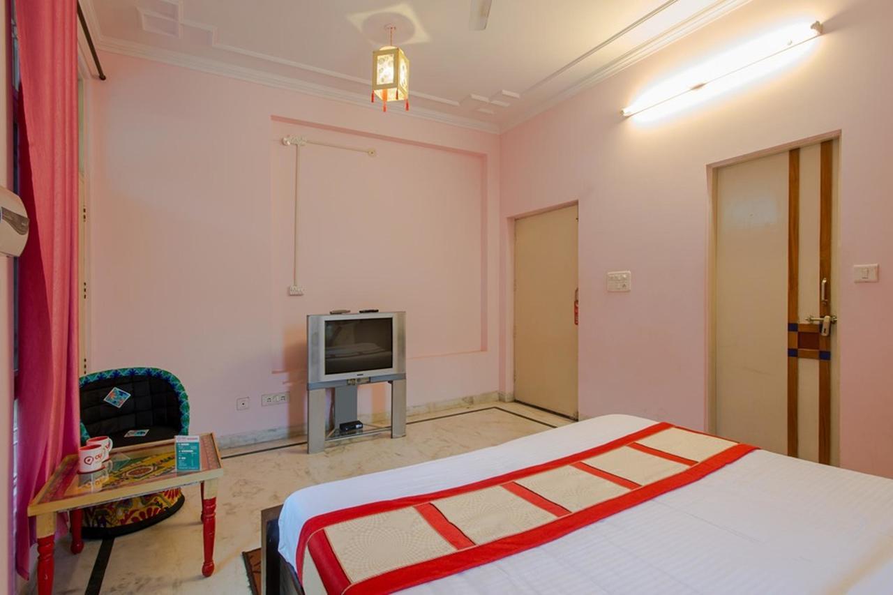 Homestay Oyo 1060 Hotel Rahwaas