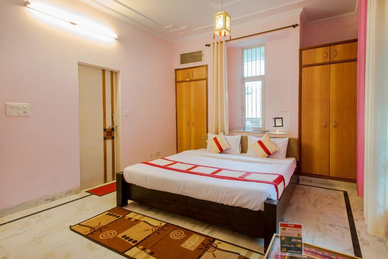 Oyo 1060 Hotel Rahwaas Homestay *