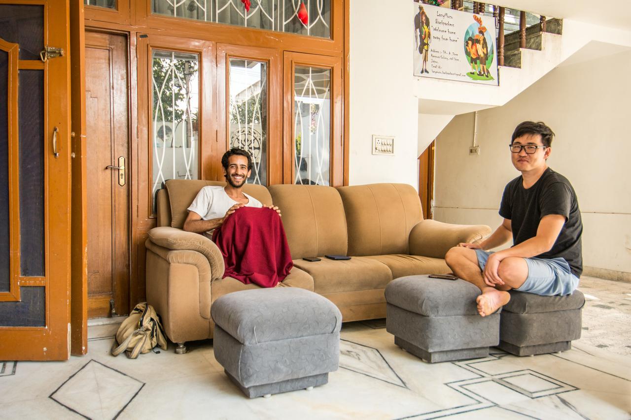 Hostel Lazy Mozo Backpackers *