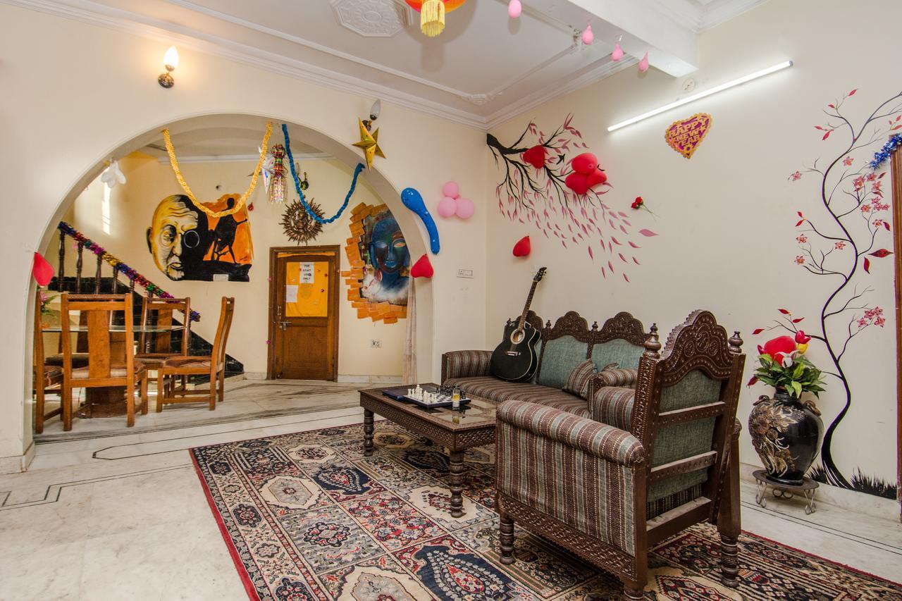 Lazy Mozo Backpackers Hostel