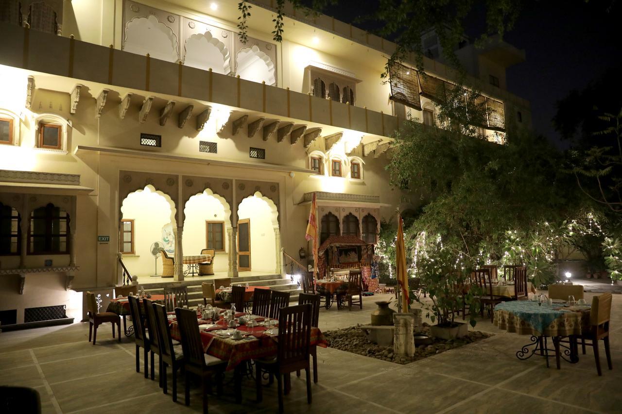 Dera Mandawa Hotel