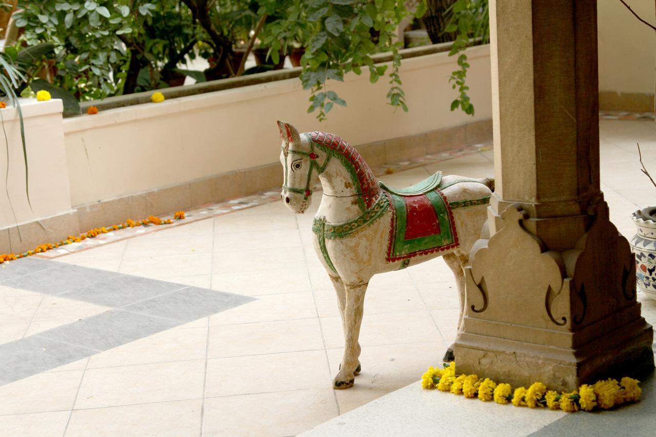 Dera Mandawa Hotel 4*