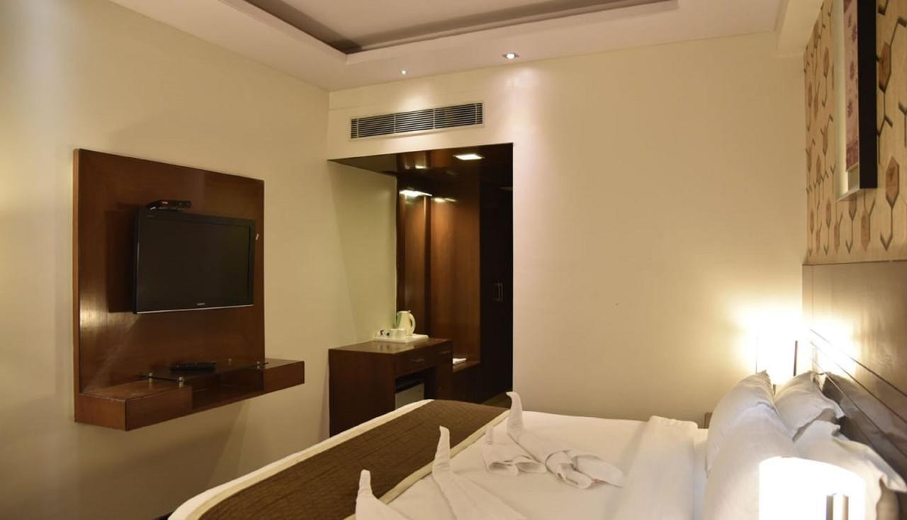 Hotel Shyam Paradise