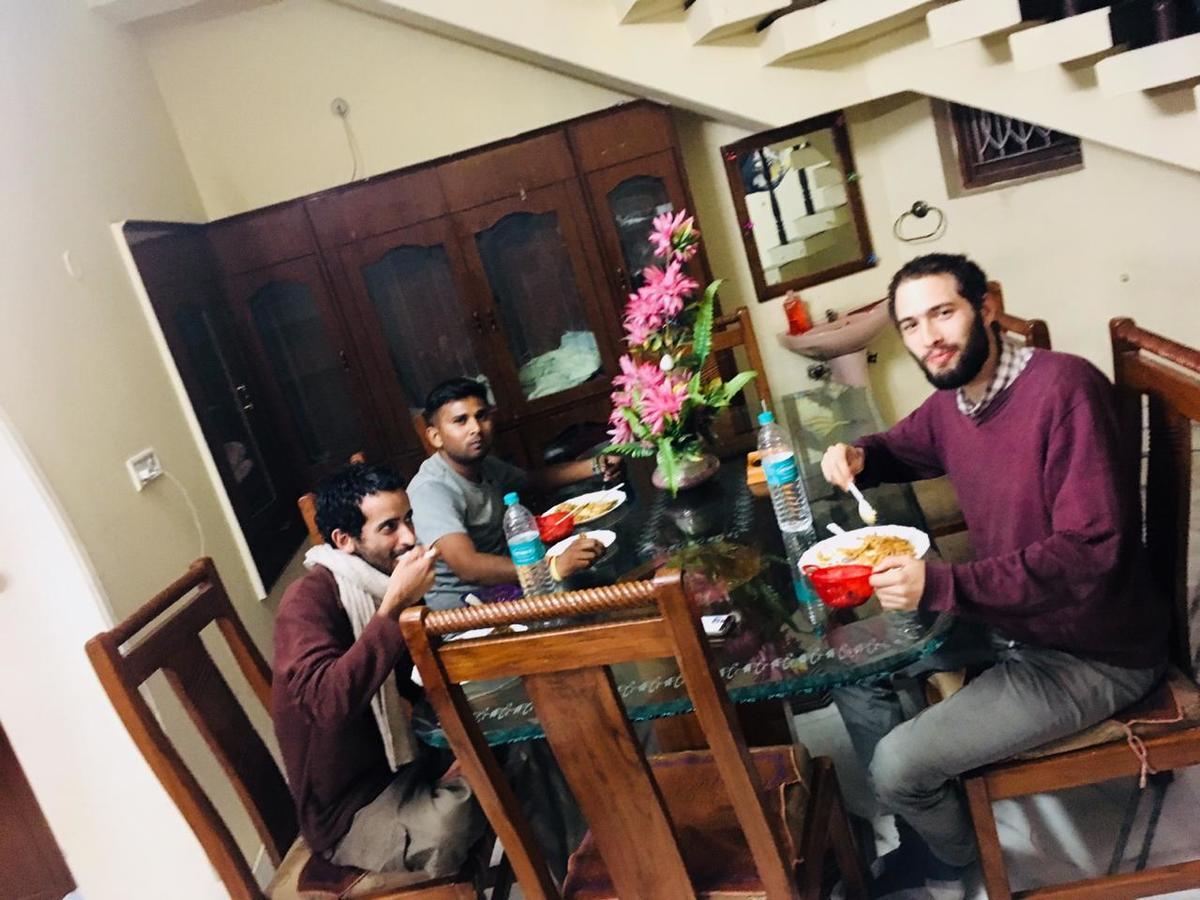 Lazy Mozo Backpackers * Jaipur