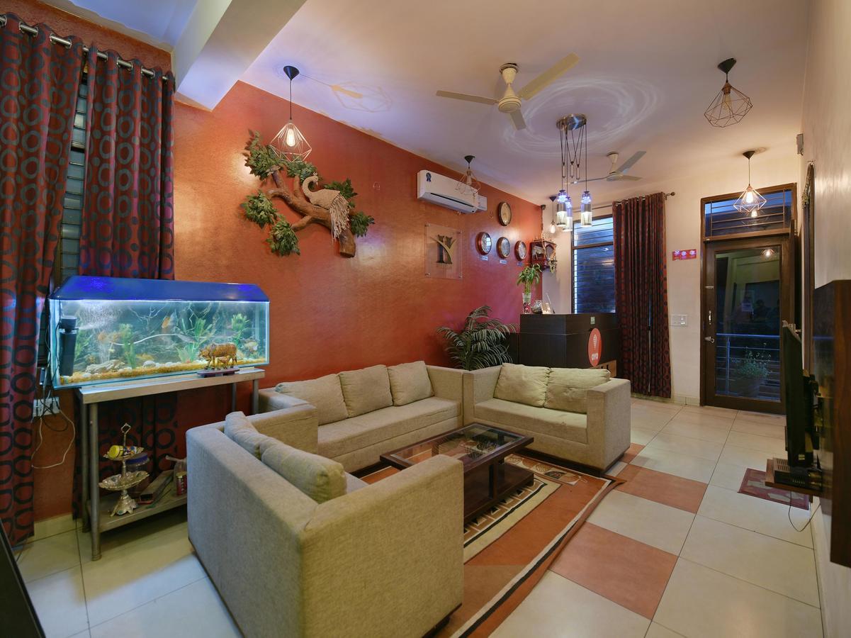 Oyo 4647 Hari Hotel 2*