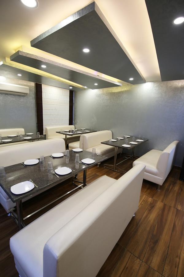 Prince & Restaurant Hotel Jaipur