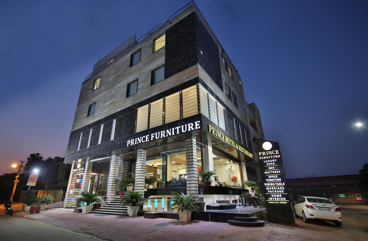 Hotel Prince & Restaurant Jaipur