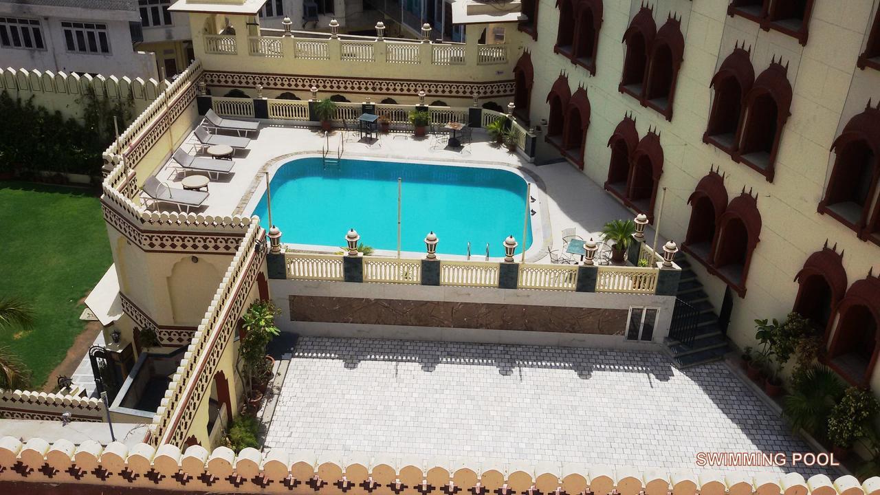 Chandragupt Hotel 4*