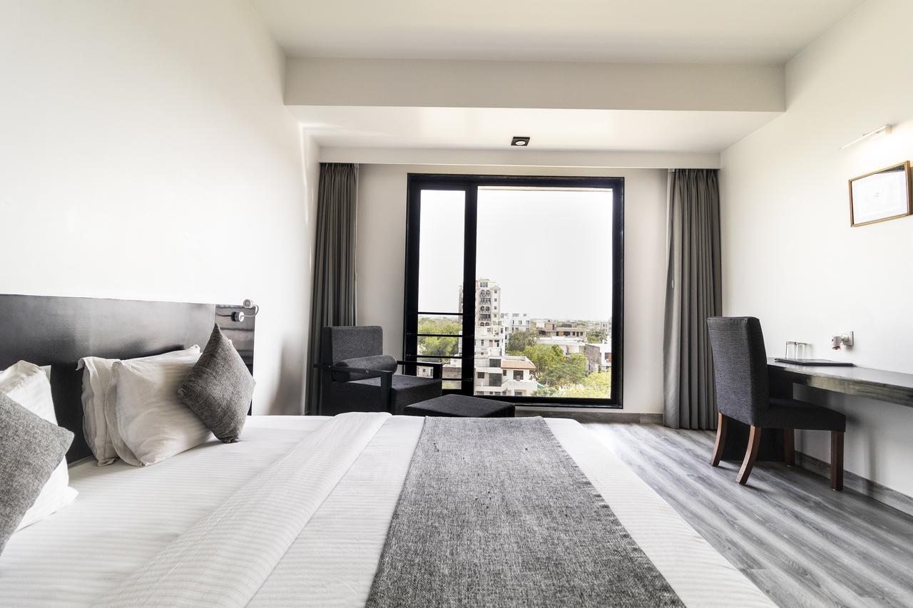The Saneer Hotel 3*
