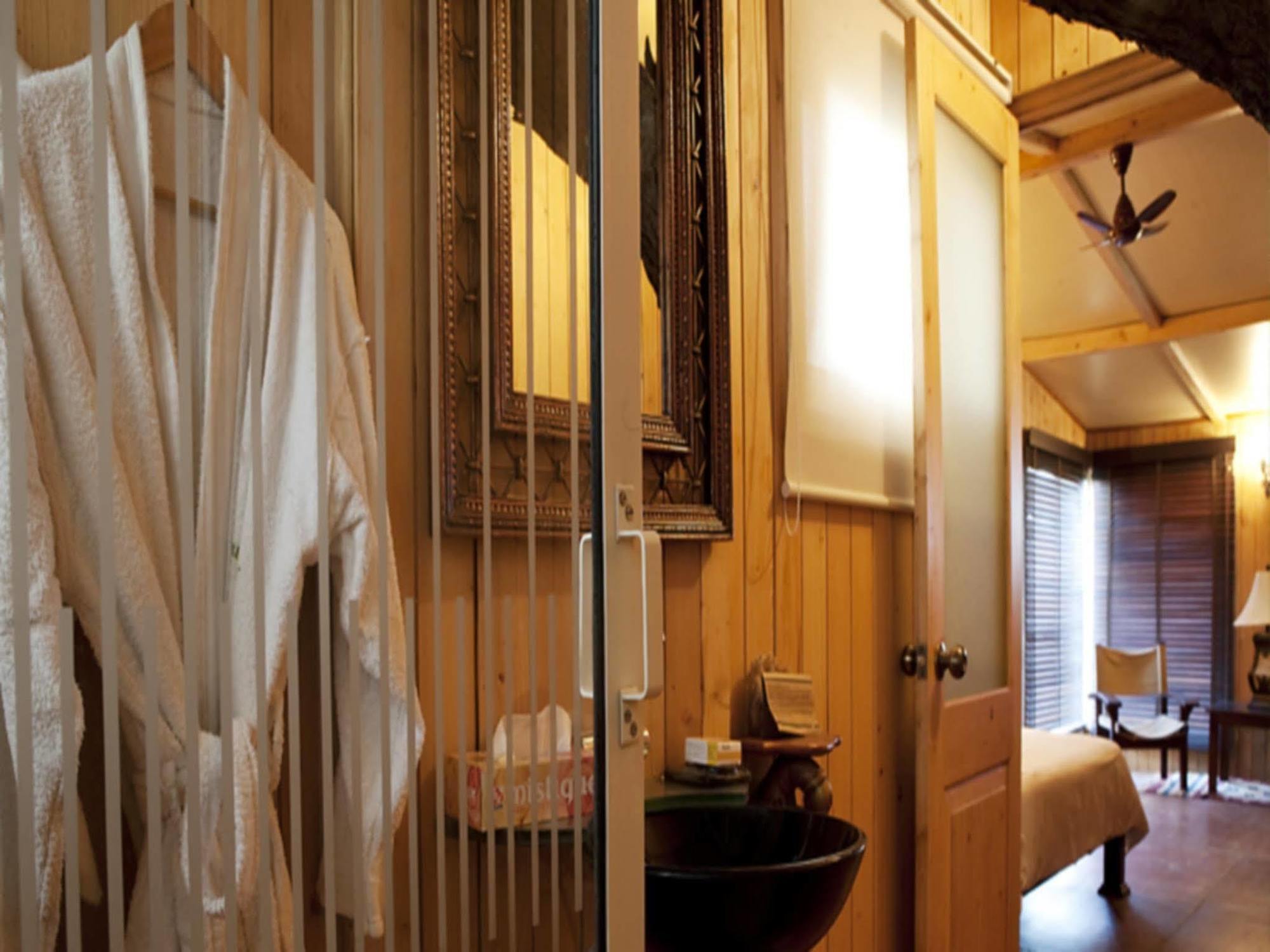 Resort The Tree House 4*