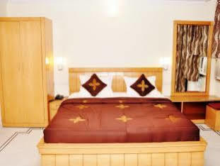 Siddhi Vinayak Station Road Hotel Jaipur
