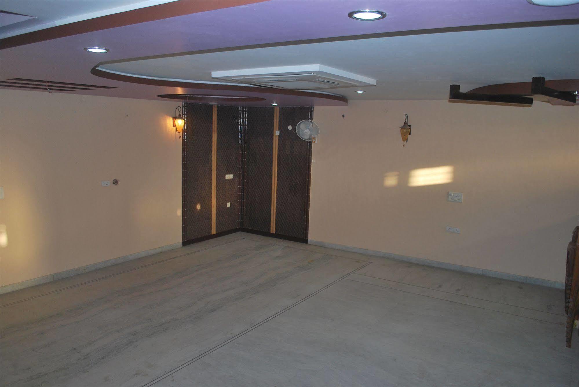 Mansarovar Palace Jaipur