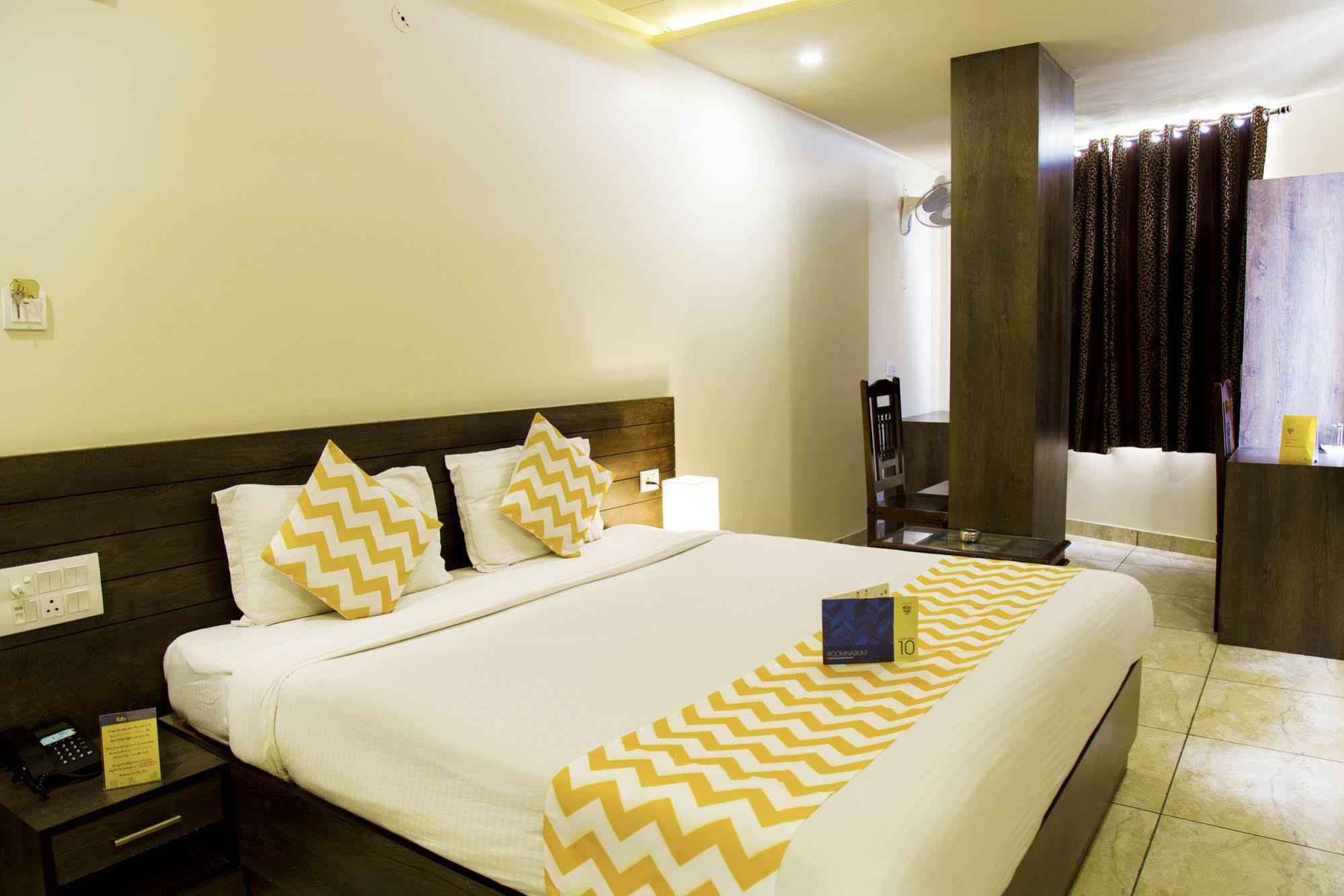Fabhotel Padmavati Palace Mansarovar Hotel