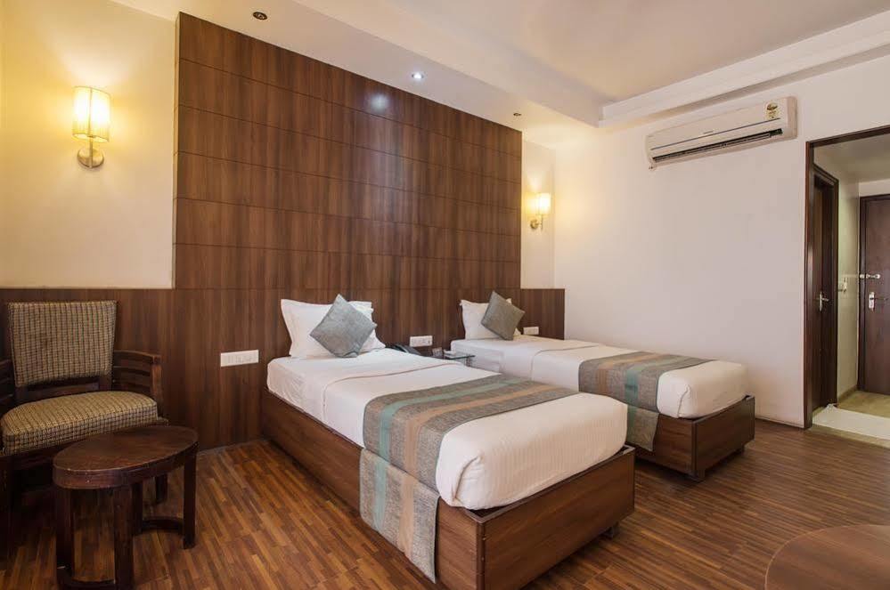 Hotel Oyo Premium World Trade Park Jaipur