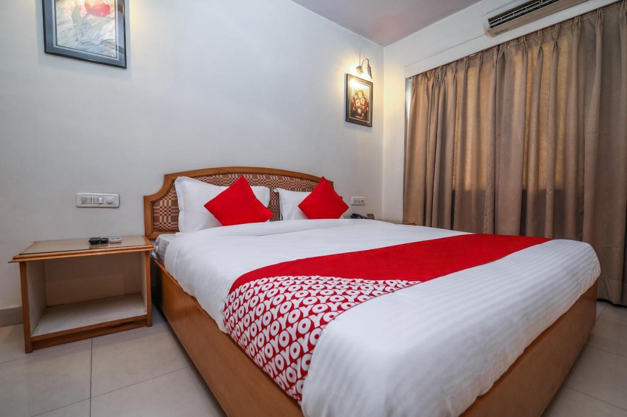 Oyo 15359 Kachandeep 3*