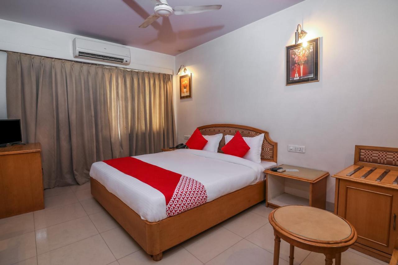 Oyo 15359 Kachandeep 3*