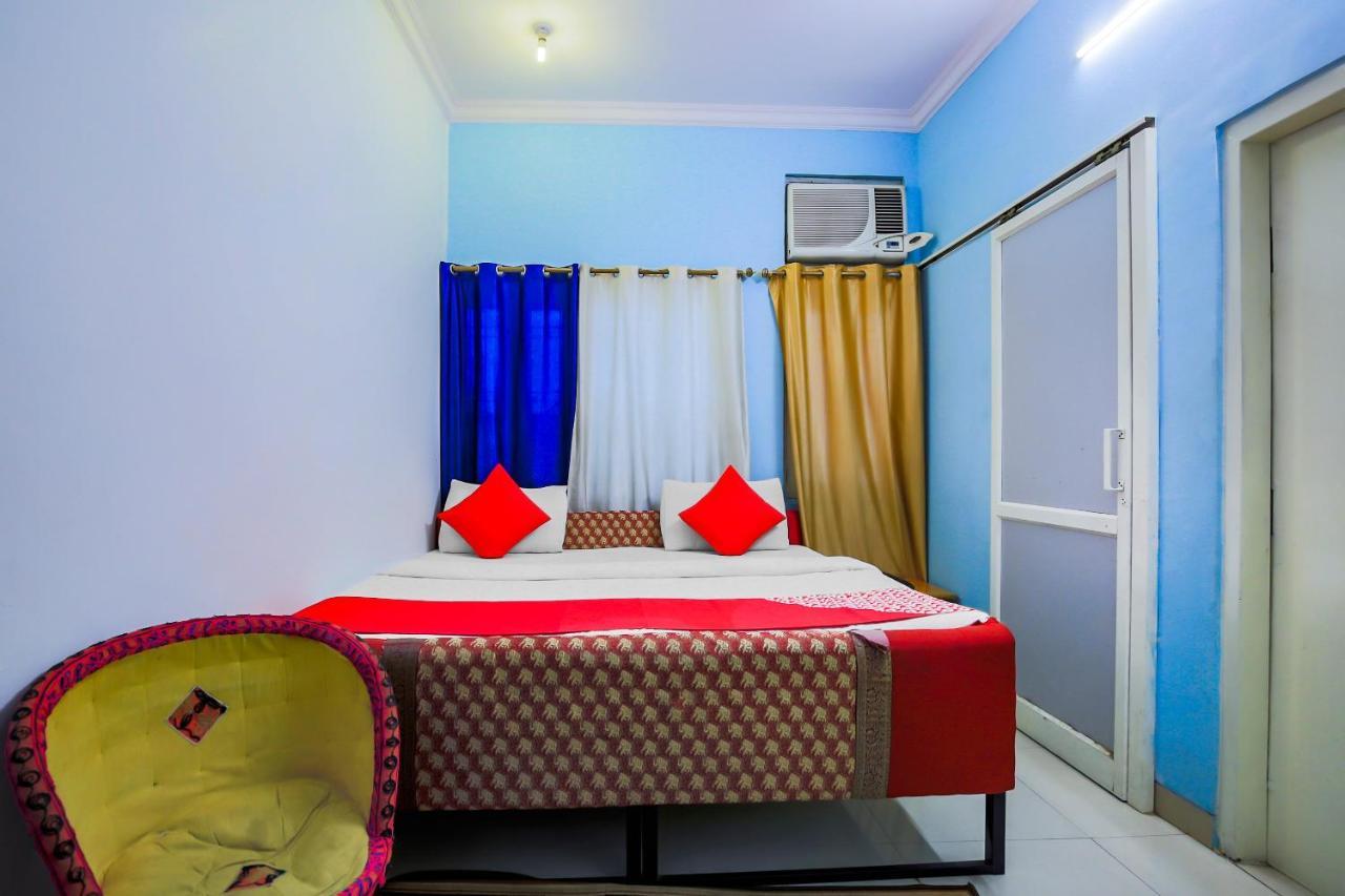 Homestay Oyo 1060 Hotel Rahwaas