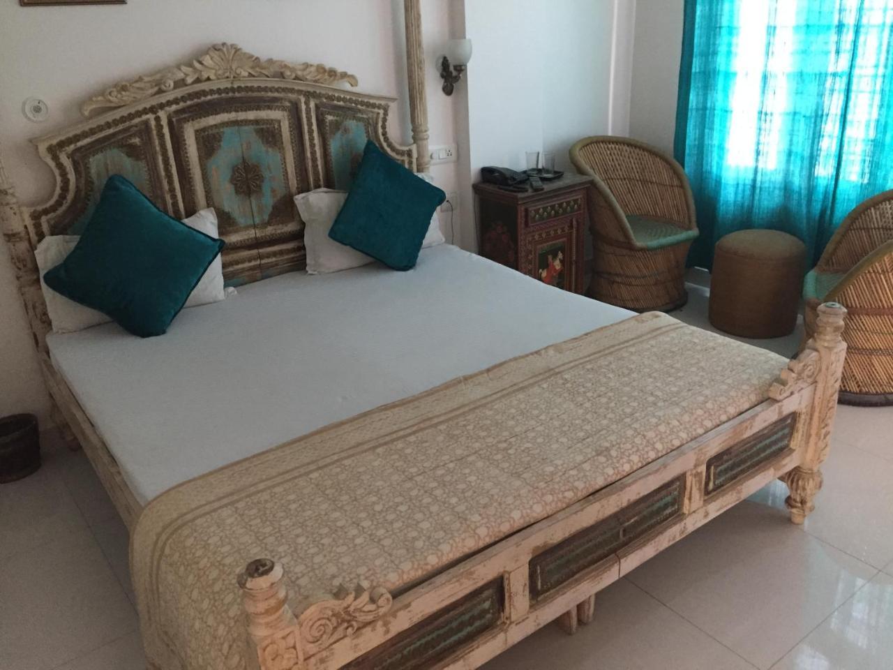 Hotel Little Ganesha 2*