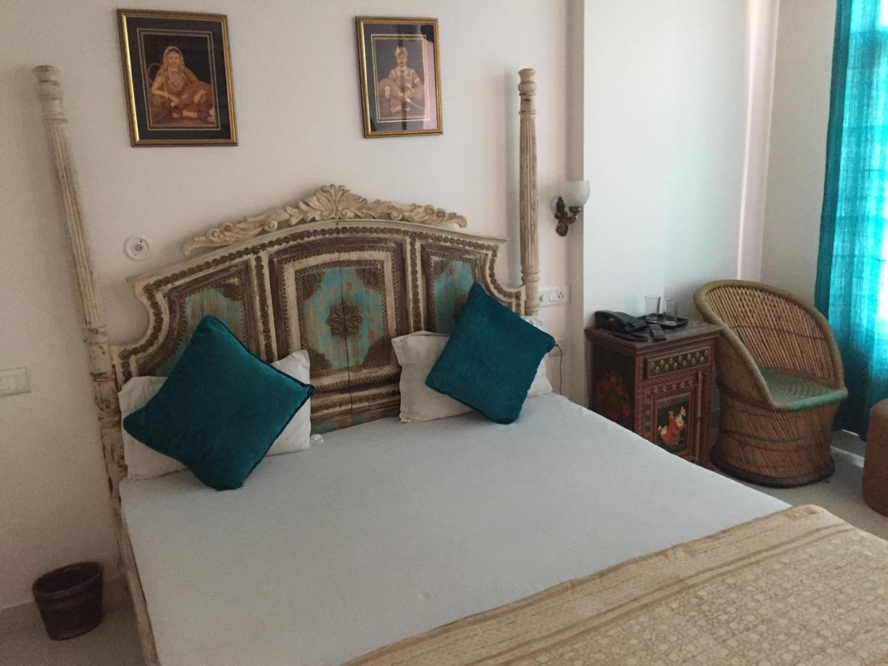 Little Ganesha Hotel 2*