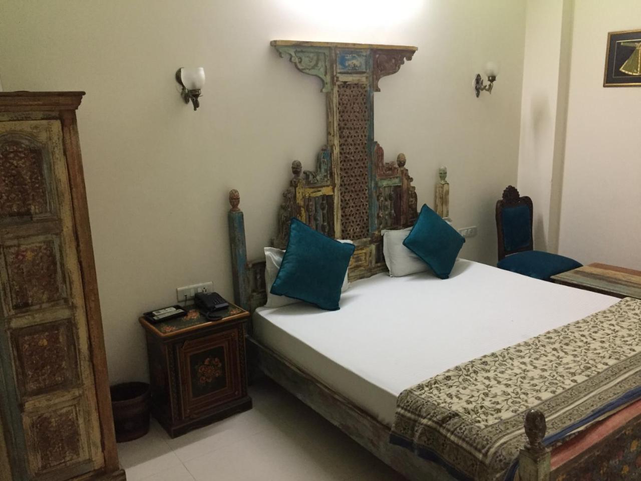 Little Ganesha Hotel Jaipur