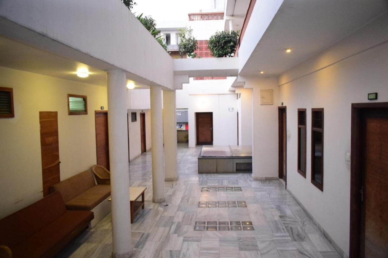 Atithi Hotel 3*