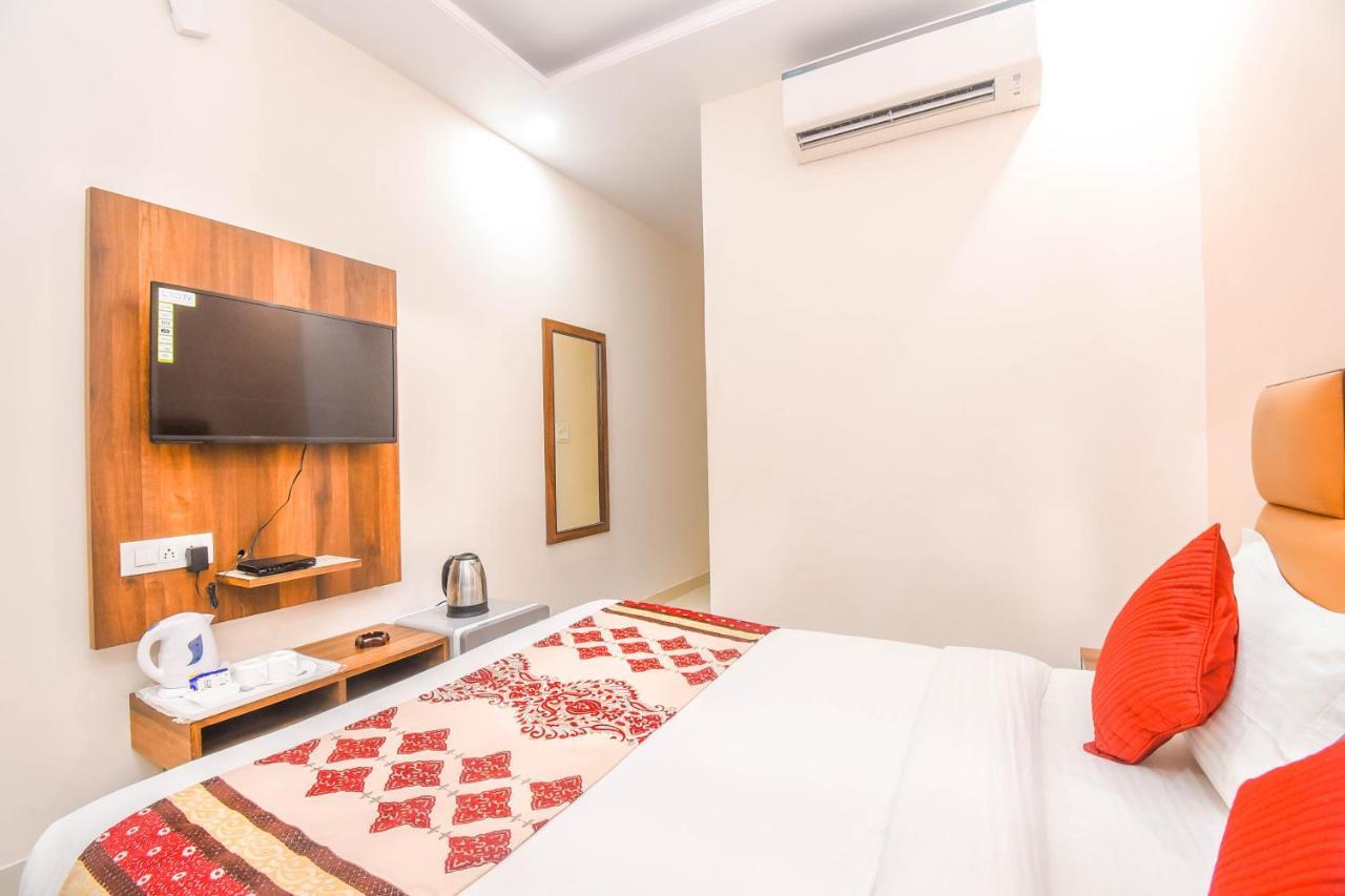 Reeve Hotel 3*