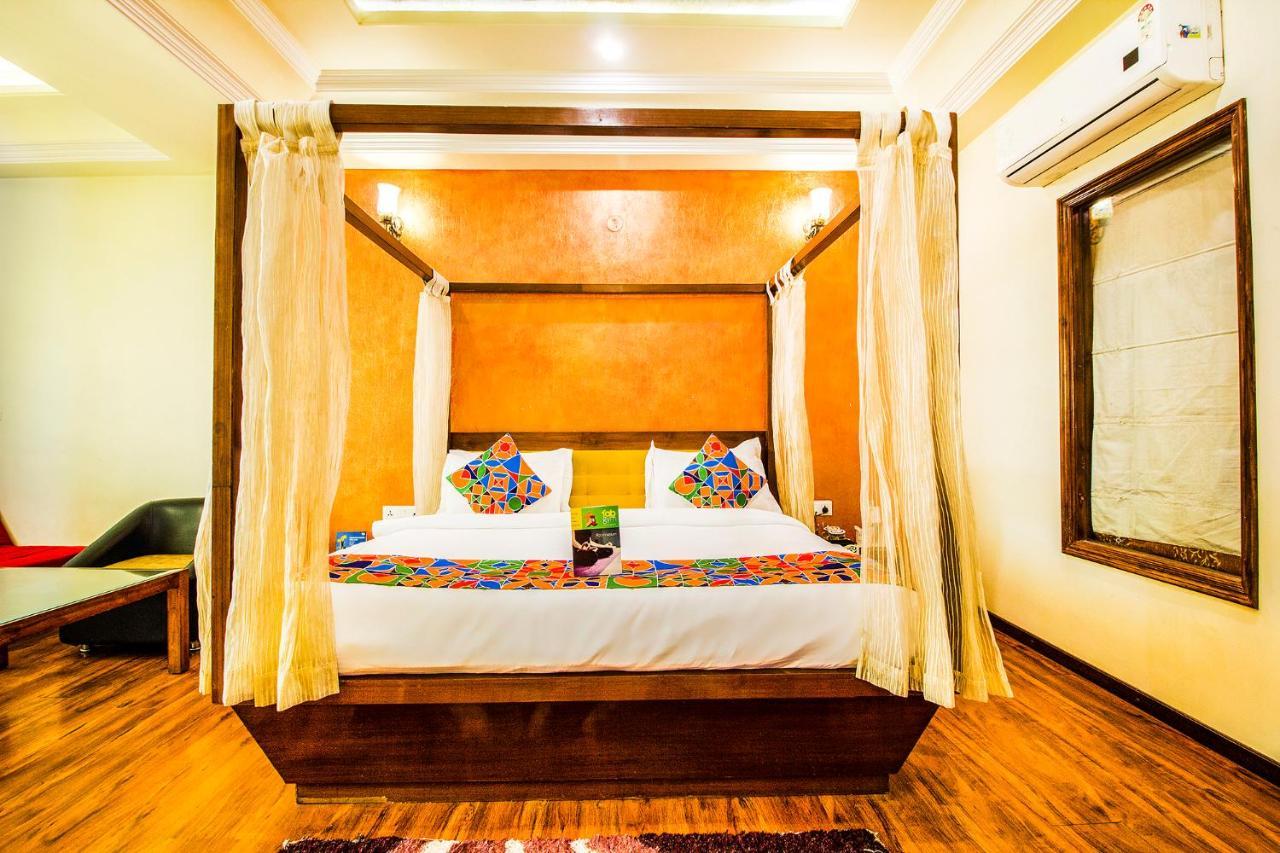 Hotel Golden Sands Jaipur