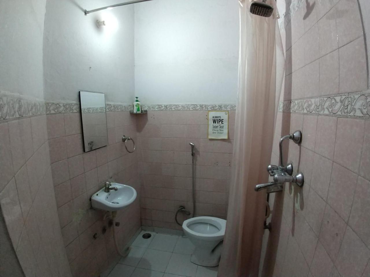 Backpacker Stephels Hostel *