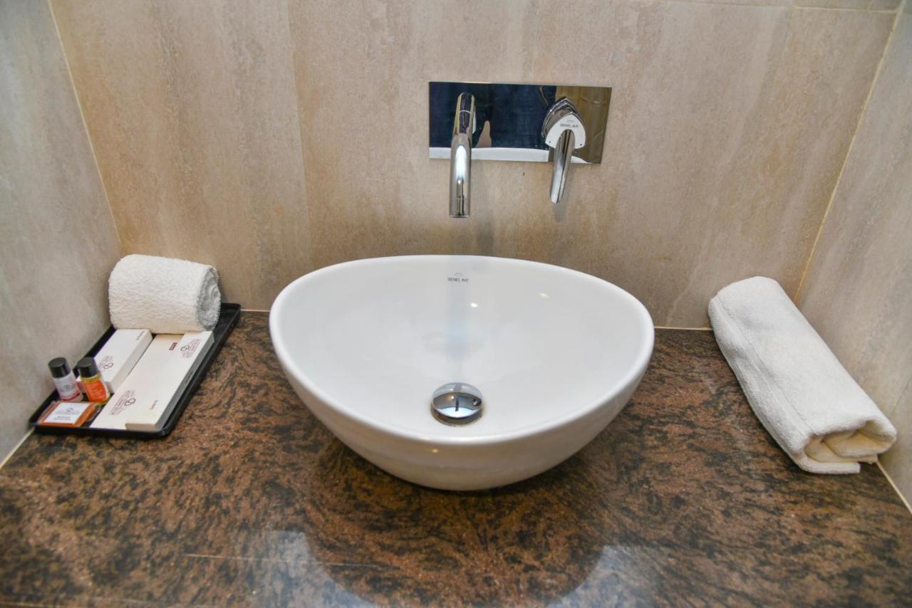 Hotel Suncity Plaza, Sitapura, 4*