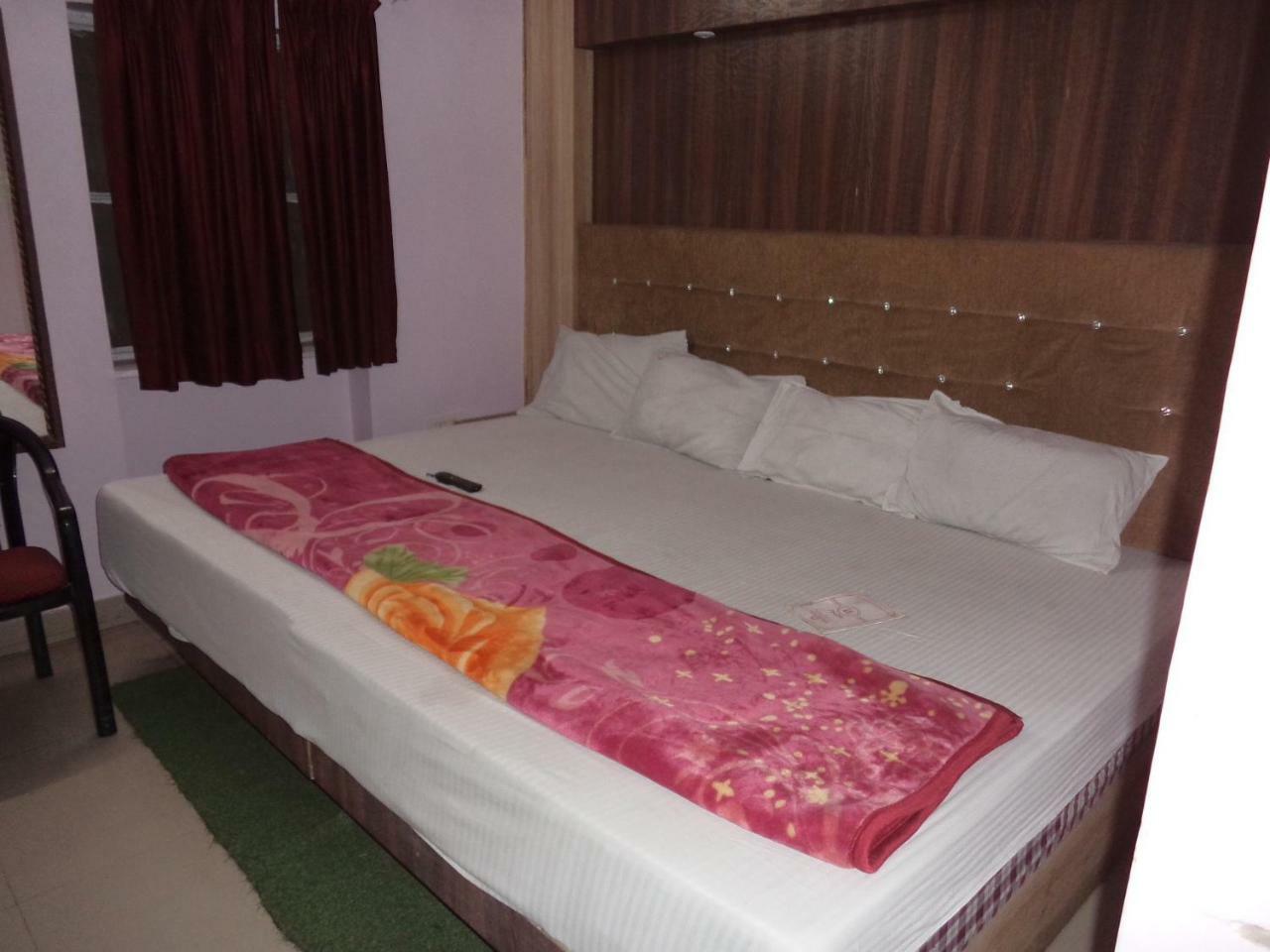 Budget Near Station Road * Jaipur