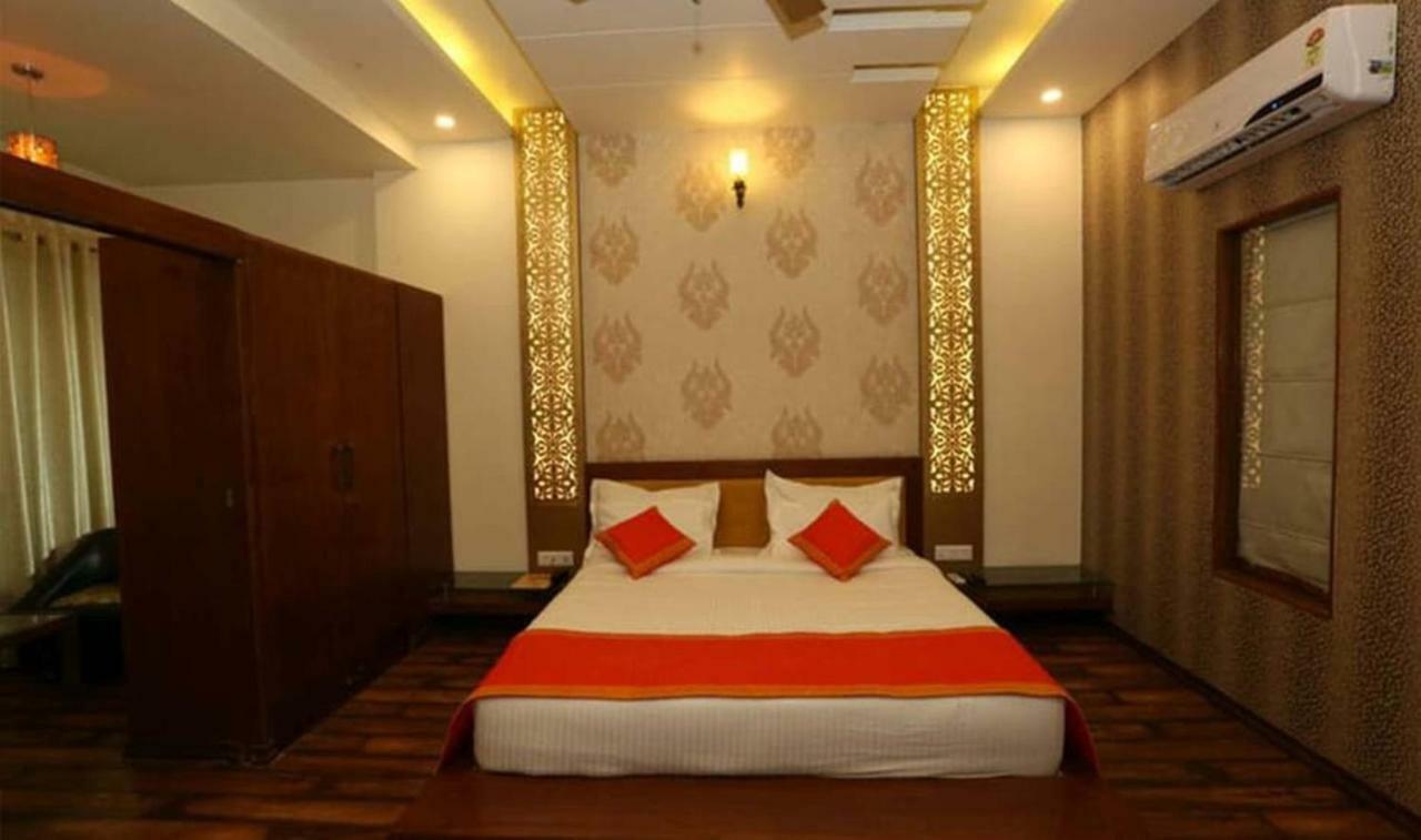 Golden Sands 3*