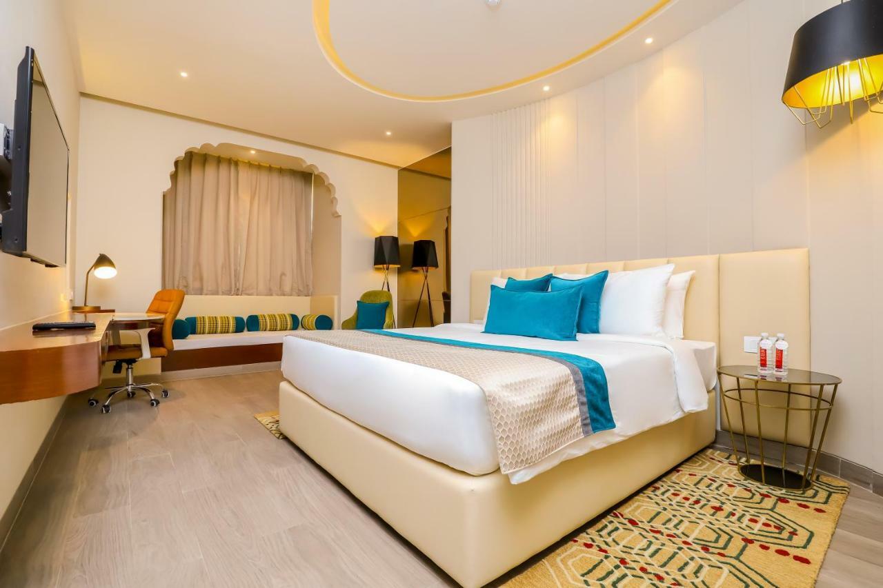 The Palace By Park Jewels & Hotel