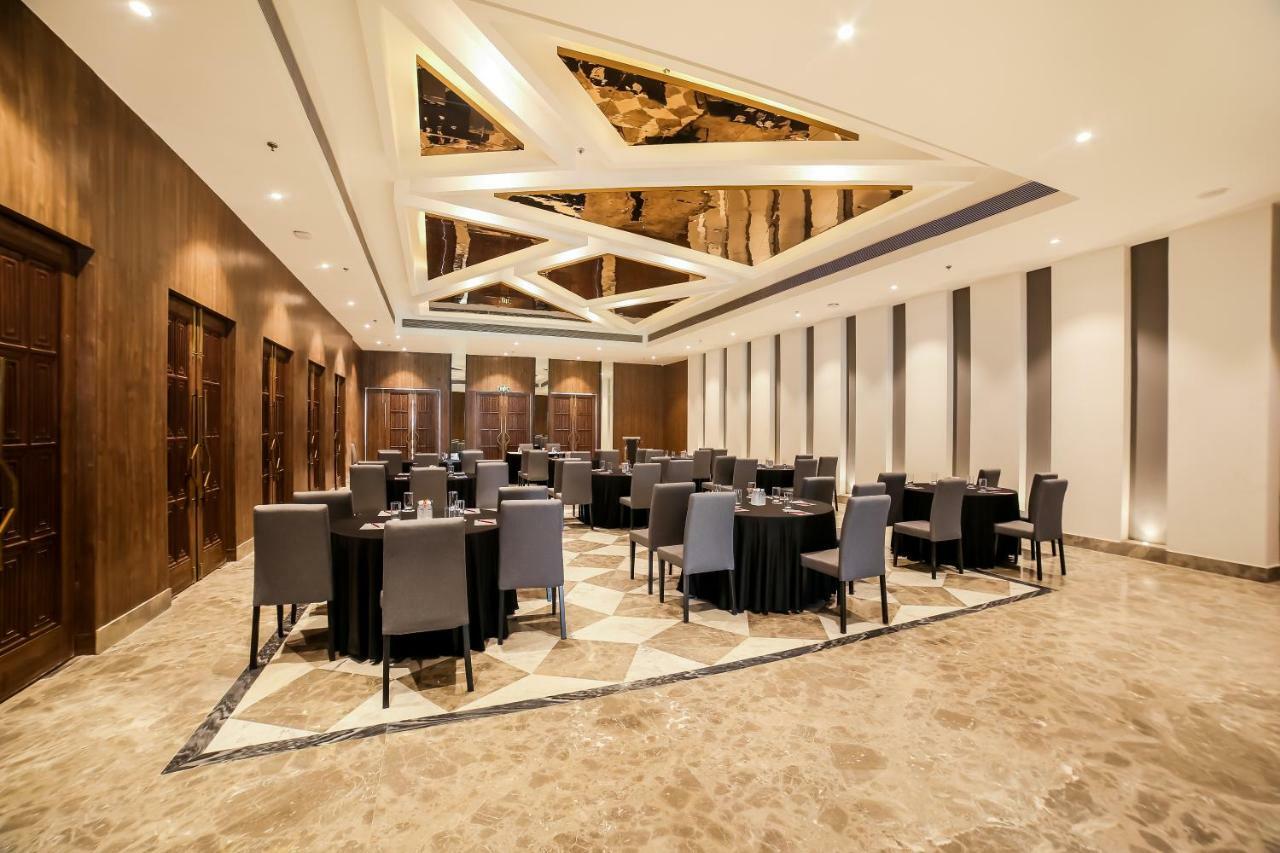 Hotel The Palace By Park Jewels & 5*