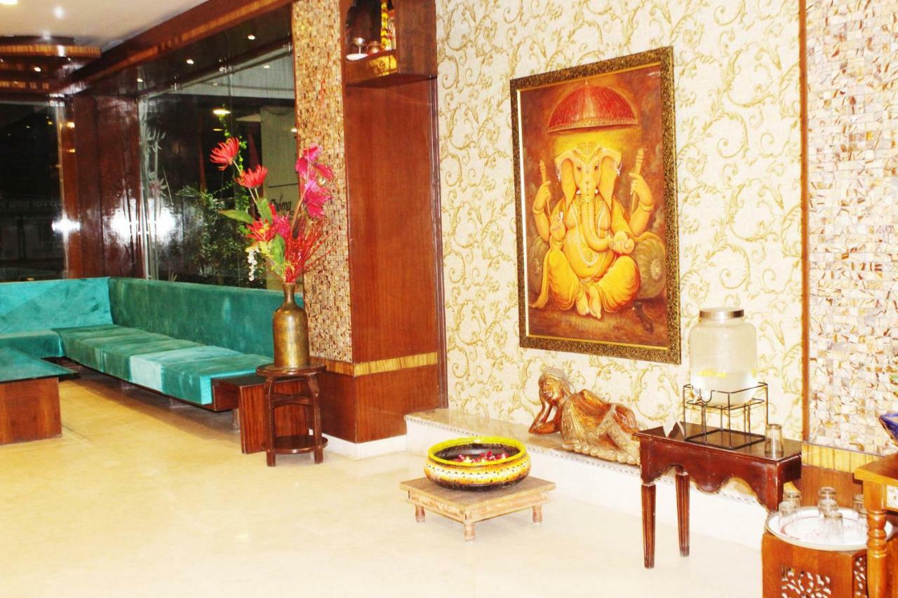 Hotel Tgi Apple Jaipur