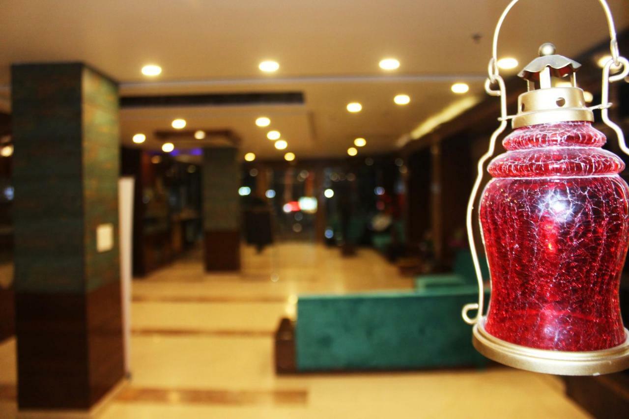 Hotel Tgi Apple Jaipur