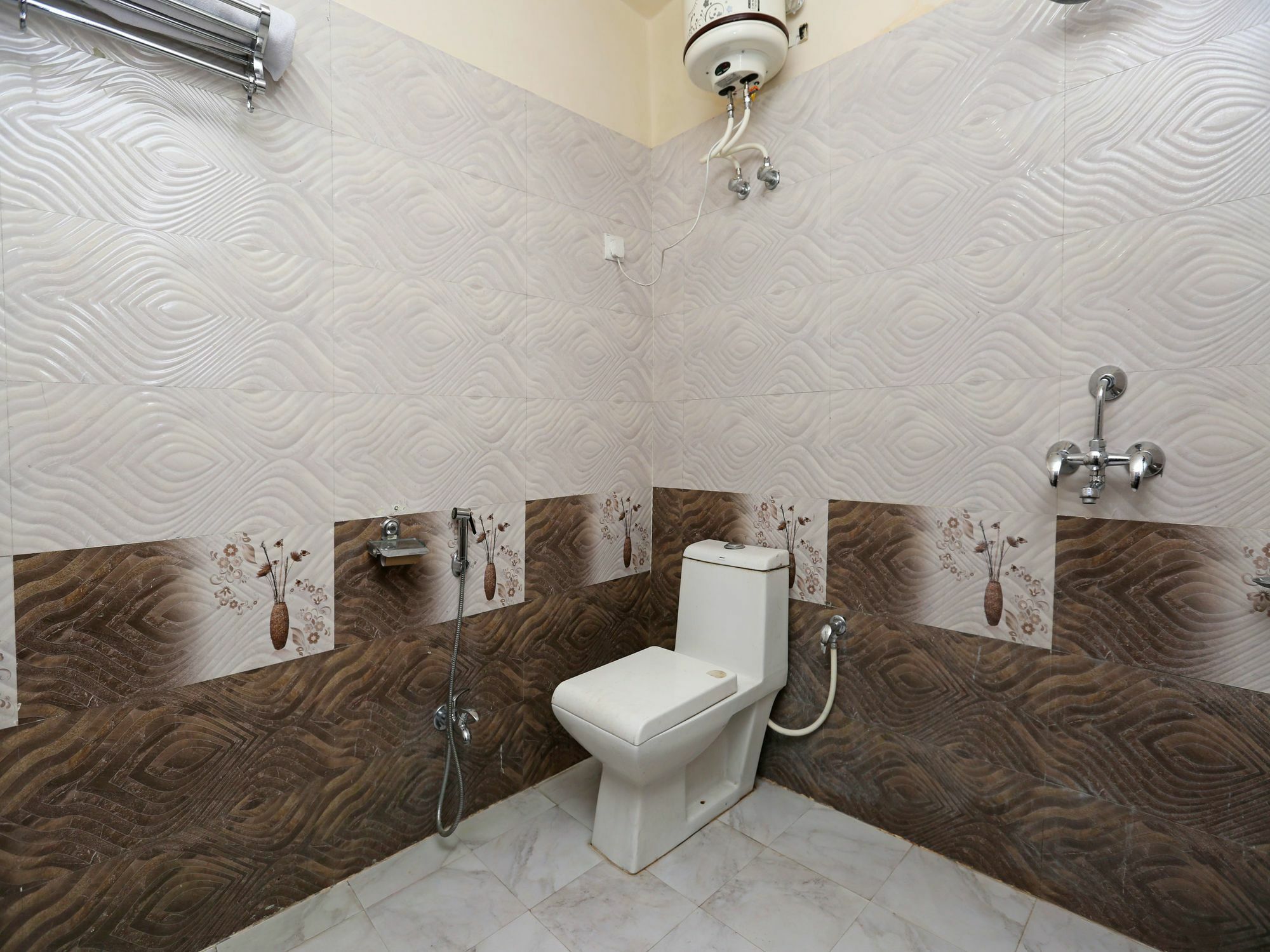 Oyo 3457 Sky Heights Hotel Jaipur