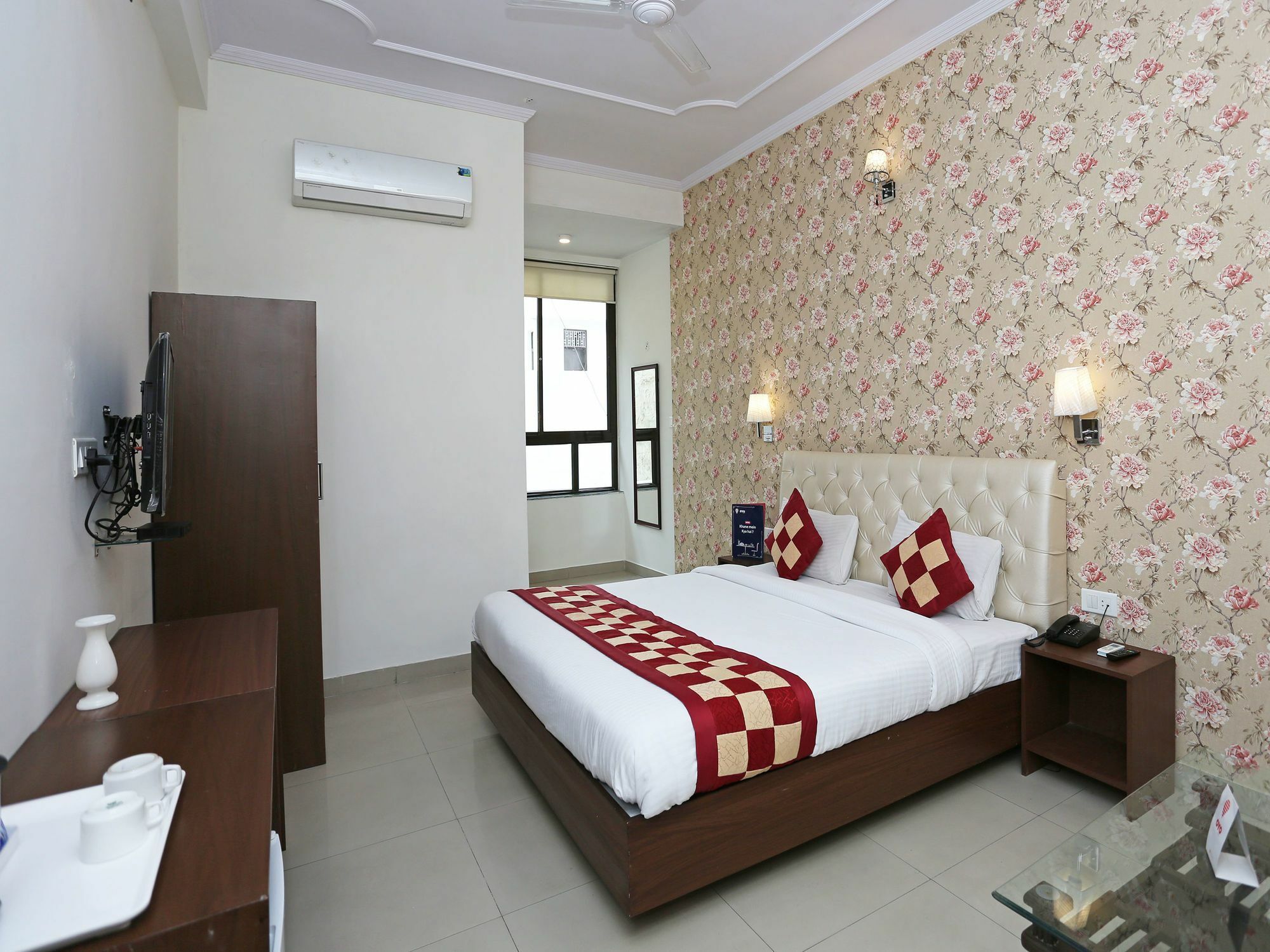 Shree Residency Hotel
