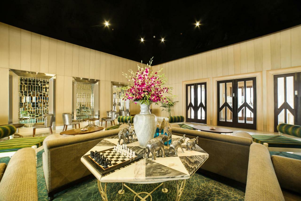 The Palace By Park Jewels & 5*
