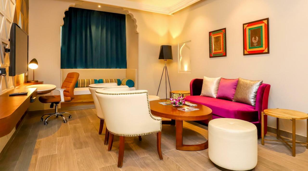 The Palace By Park Jewels & Hotel