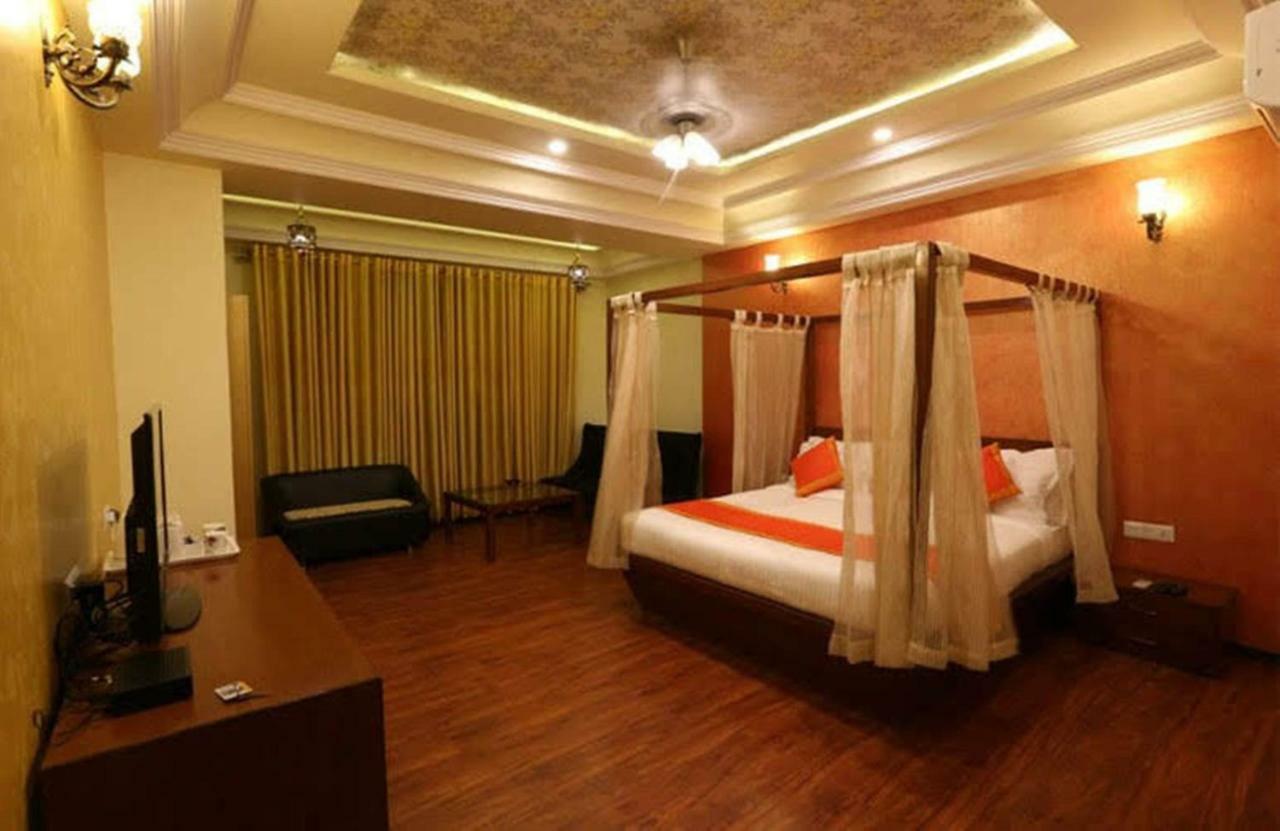 Golden Sands Hotel Jaipur